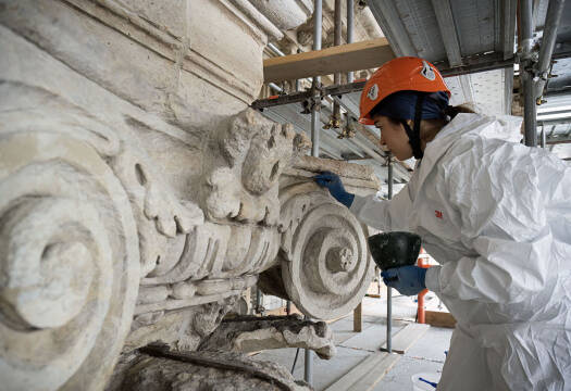 Come si allestisce il cantiere di un restauro a vista in un museo